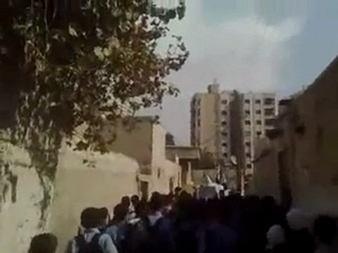 فري برس دمشق برزة انتفاضة الطلاب الاحرار للمطالبة باسقاط النظام 25 10 2011 ج1