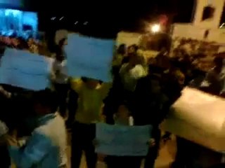 فري برس   ادلب كفروما مظاهرة مسائية  30 10 2011