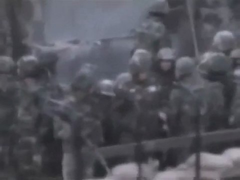 فري برس ريف دمشق سقبا اقتحام الجيش للمدينة 10 11 2011