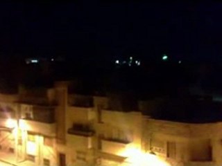 فري برس   حماة القصف العشوائي على المدنيين مع أصوات التكبير 10 11 2011