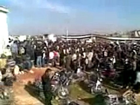 فري برس حماة قسطون مظاهرة في جمعة تجميد العضوية 11 11 2011