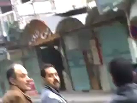 فري برس حماة اطلاق رصاص على المتظاهرين في شارع المرابط 13 11 2011