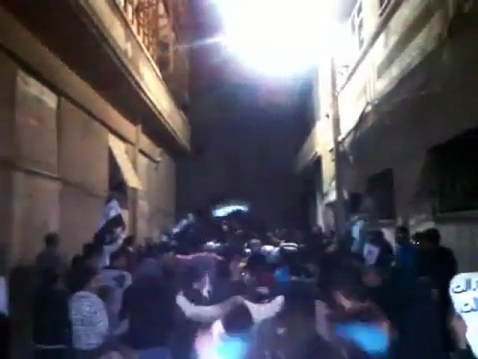 فري برس   حمص باب الدريب مسائية حي الصليبة جمعة طرد السفراء 18 11 2011