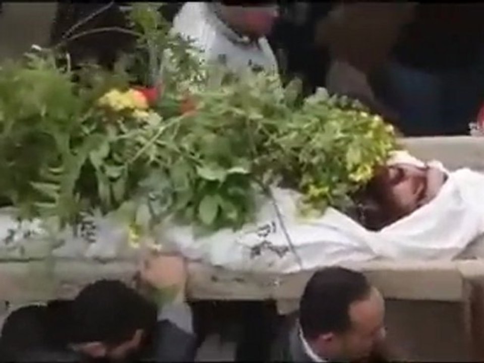فري برس   حمص القصير حمص تشييع الشهيدين فرزات ومحيي الدين جربان 20 11 2011