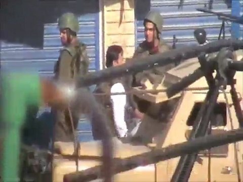 فري برس ‫حرستا انتشار الأمن والشبيحة وإهانة الشباب 22 11 2011 ج1