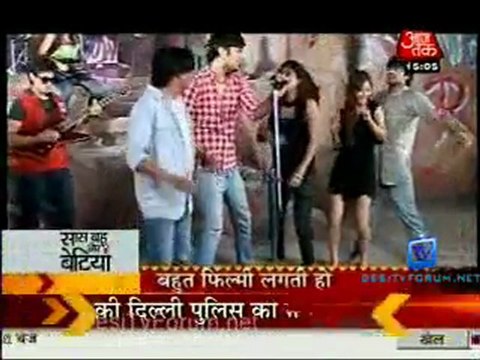 Saas Bahu Aur Betiyan [Aaj Tak] - 24th January 2012 P3