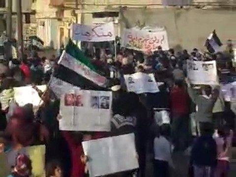 فري برس درعا مظاهرة حاشدة في مدينة بصر الحرير تشكر الموقف الخليجي 25 1 2012