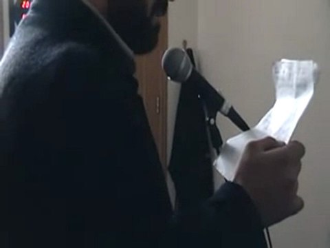 فري برس حمص باب تدمر اذان الشيخ على الشهداء الذين سقطوا تحت الأنقاض 24 1 2012