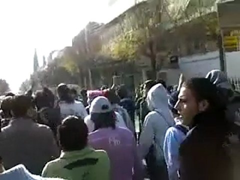 فري برس حماه حي الصابونية مظاهرة طلابية 30 11 2011