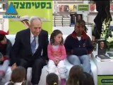 Shimon Peres speaks at Jerusalem International Book Fair