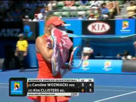 Clijsters batte Wozniacki, quarti