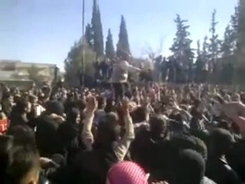 فري برس مظاهرة بحلب الباب جمعة المنطقة العازلة مطلبنا 2 12 2011 ج1