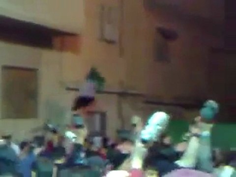 فري برس حماه حي الحميدية مسائية المنطقة العازله 2 12 2011 ج2