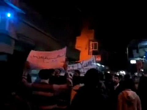 فري برس ريف دمشق دوما مظاهرة مسائية تتواجه الى بيت الشهيد 3 12 2011 ج1