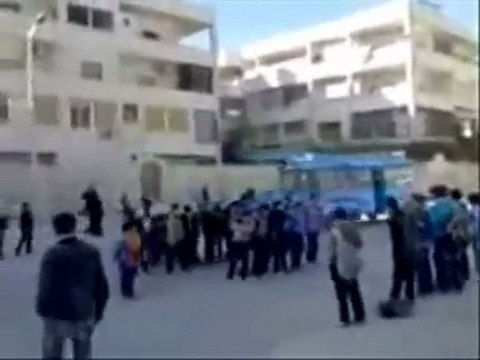 فري برس طلابية حماة حي الكرامة 4 12 2011