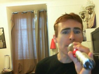 Wiwi égratigne "dans la police" de Tichke