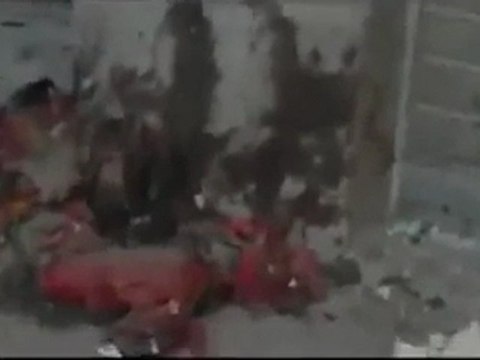 فري برس حمص جثث قرب مسجد خالد بن الوليد 5 12 2011