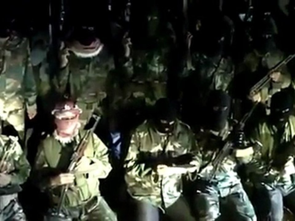 فري برس   الله أكبر أنشقاق جماعي و تشكيل كتيبة في درعا 18 12 2011