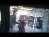 فري برس   المجرم الذي أطلق الرصاص على الطفلة هالة المنجد ويظهر منفذ مجزرة سجن صيدنايا يعطي أمر بإطلاق النار دمشق الميدان 18 12 2011