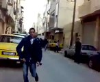 فري برس   ريف دمشق أحرار ثورة الكرامة دوما اصابة متظاهر بدوما 23 12 2011