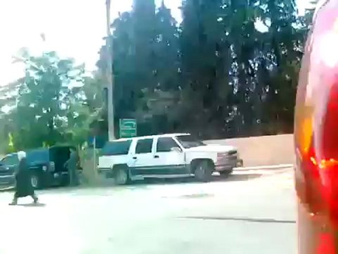 فري برس ريف دمشق انتشار الجيش في الزبداني ساحة المحطة 24 12 2011 ج1