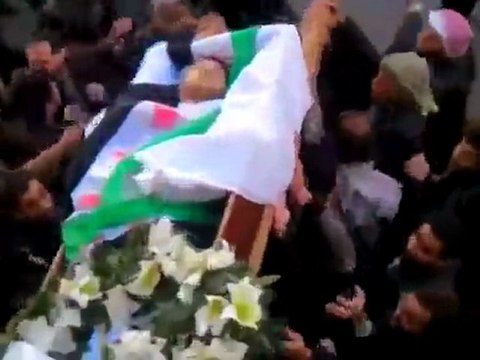 فري برس ريف دمشق دوما تشيع الشهداء سامر عز الدين و حامد السليك 24 12 2011 ج4