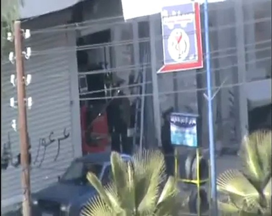 فري برس    ريف دمشق زملكا انتشار عصابات الأسد في البلدة 25 12 2011