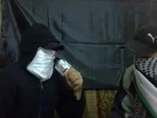 فري برس   حماه لقاء    مع المتحدث بأسم طلاب حماه الأحرار 25 12 2011