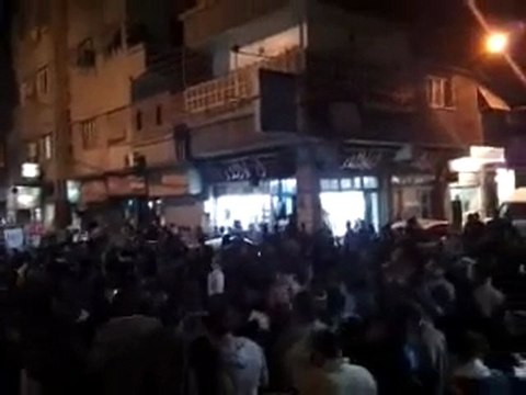 فري برس مظاهرة مسائية حاشدة زملكا ريف دمشق 26 12 2011 ج2