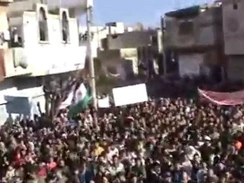 فري برس حمص تلبيسة مظاهرة حاشدة تقودها امرأة يامو يامو 28 12 2011