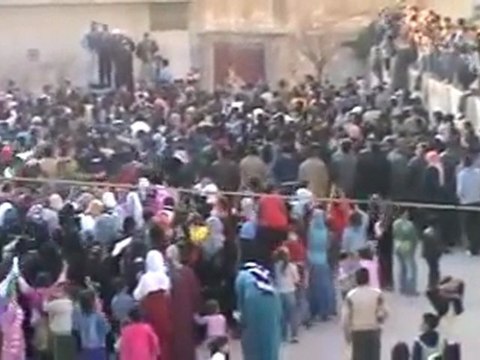 فري برس رسالة من ثوار ديربعلبة الى المراقبين 28 12 2011