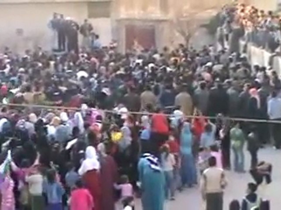 فري برس   رسالة من ثوار ديربعلبة الى المراقبين 28 12 2011