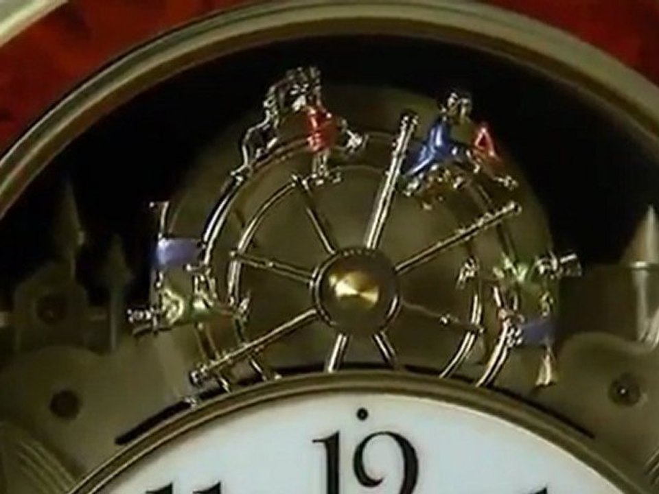 TRUMPET BOYS RHYTHM SMALL WORLD CLOCK 4MJ895WD23