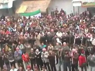 فري برس   مظاهرة بقلعة المضيق في سهل الغاب في خميس الصيام 29 12 2011