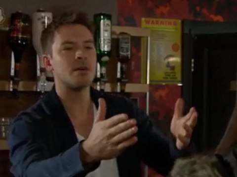 JACQUI MCQUEEN | RHYS ASHWORTH | MERCEDES MCQUEEN | LYNSEY NOLAN | DARREN OSBORNE - Hollyoaks Monday January 23rd.