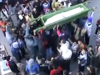 فري برس   وادي العرب دعاء رائع بتشيع الشهيد أنيس يوسف المغربل 31 12 2011