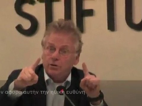 To video από την φραστική επίθεση εναντίον του Κ. Σημίτη