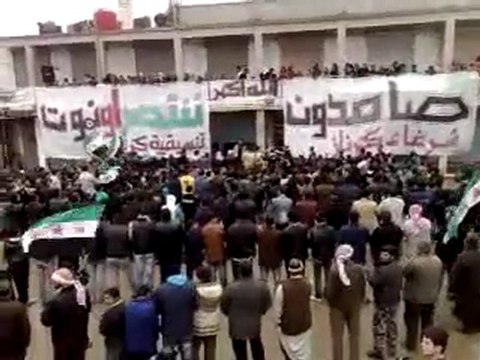 فري برس حماة كرناز مظاهرة صباحية حاشدة 1 1 2012 ج1