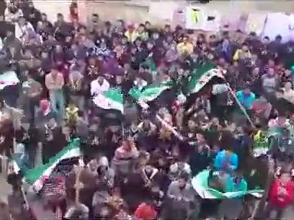 فري برس   حوران    طفس    مظاهرة رأس السنة الميلادية 1 1 2012 ج2