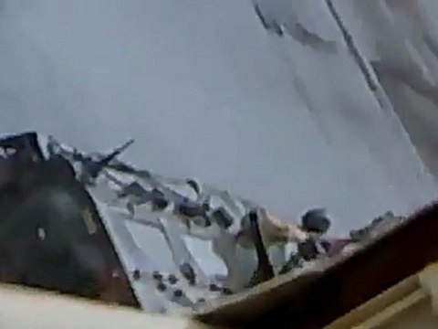 فري برس حمص الدبابات تتمركز في حي الانشاءات 1 1 2012