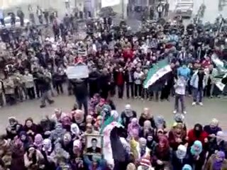 فري برس   حماة كرناز مظاهرة صباحية بمشاركة الحرائر 5 1 2012