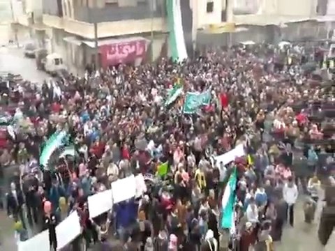 فري برس معرة النعمان مظاهرات في جمعة التدويل مطلبنا 6 1 2012 ج1