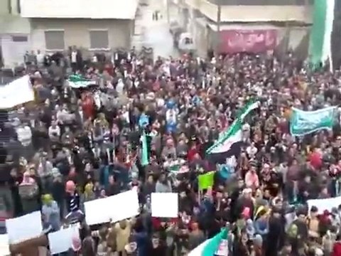 فري برس إدلب معرة النعمان مظاهرات في جمعة التدويل مطلبنا 6 1 2012 ج2