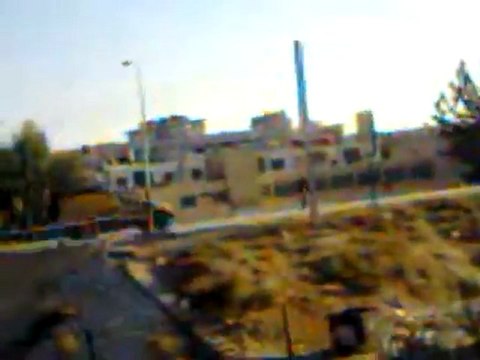 فري برس معضمية الشام مهاجمة الأمن للأهالي وأطلاق الرصاص الحي جمعة التداول مطلبنا 06 01 2012