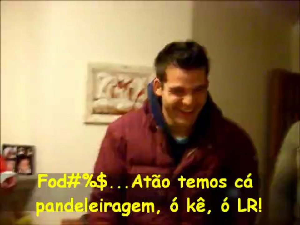 A razao do Amandio fugir do país