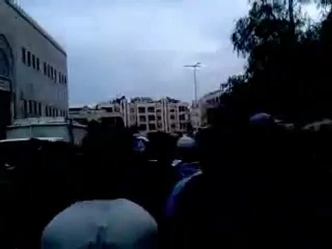 فري برس حماة حي الكرامة 6 1 مظاهرة احرار الحي 6 1 2012 ج1