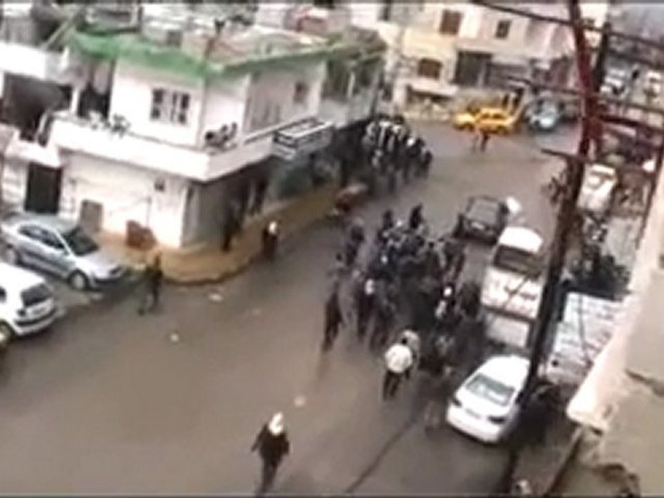 فري برس   اللاذقية سلمى إطلاق نار و هجوم على المظاهرة 6 1 2012