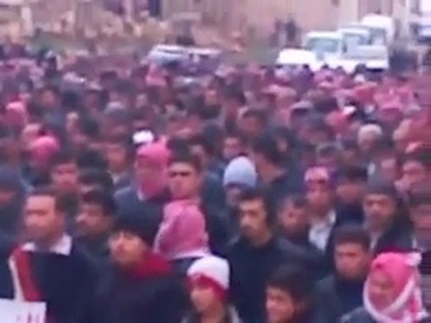 فري برس ادلب حاس تشيع الشهيد حسن الضعيف الذي سقط ضحية تفجيرات الميدان التي قام بها النظام الارهابي 8 1 2012 ج3