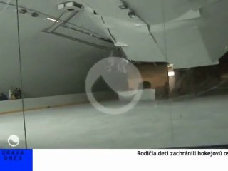 Le toit d'une patinoire s'effondre en Slovaquie -