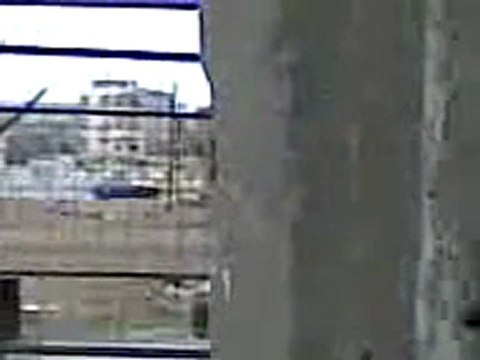 فري برس حمص حي عشيرة دليل على التزام النظام بالبروتوكول الدبابات تتجول في حي عشيرة 8 1 2012